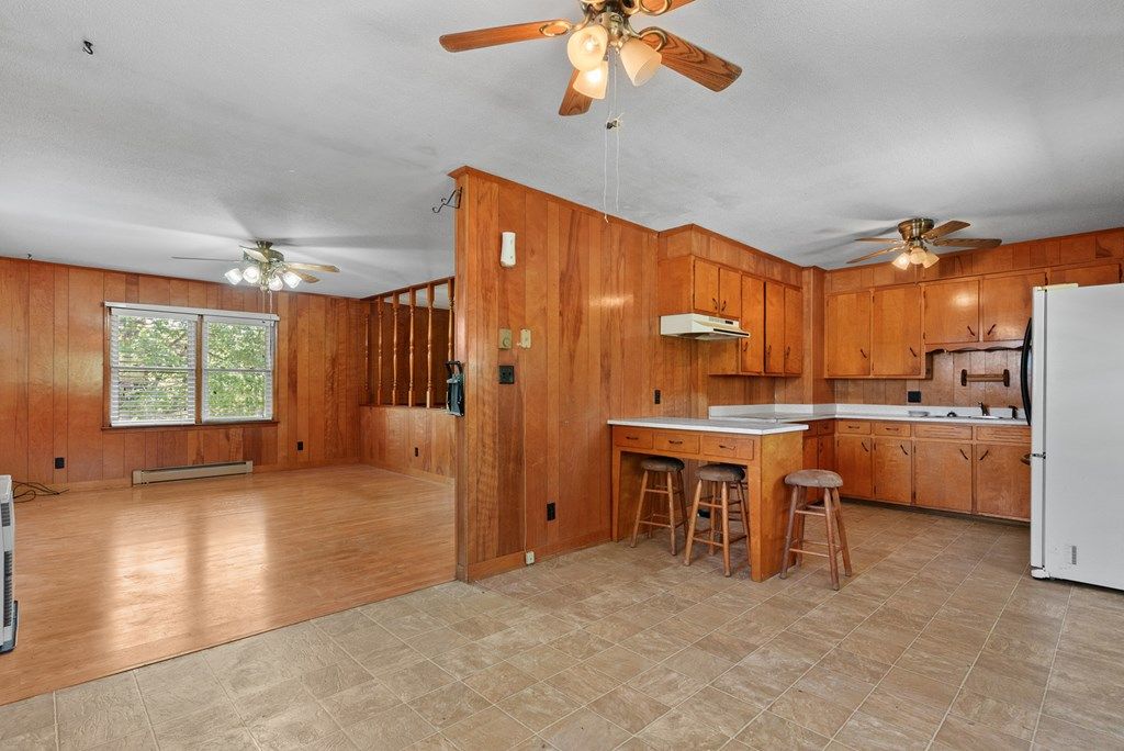 Photo of 610 Collins Rd, Sparta, NC 28675 (MLS # 109697)