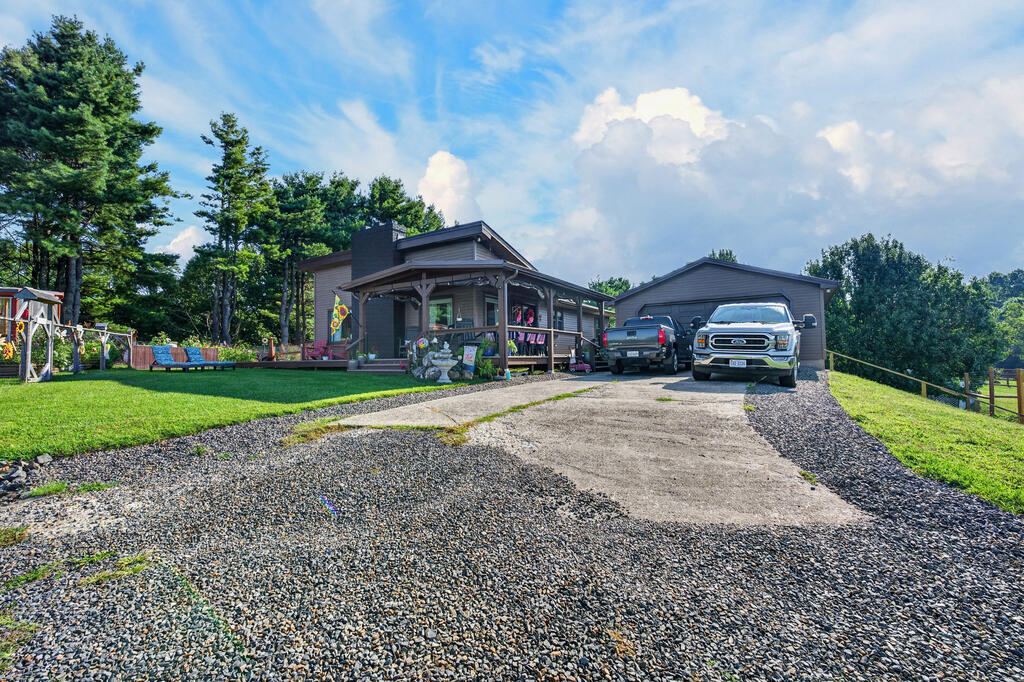 Photo of 135 Overlook Trail, Fancy Gap, VA 24328 (MLS # 111724)
