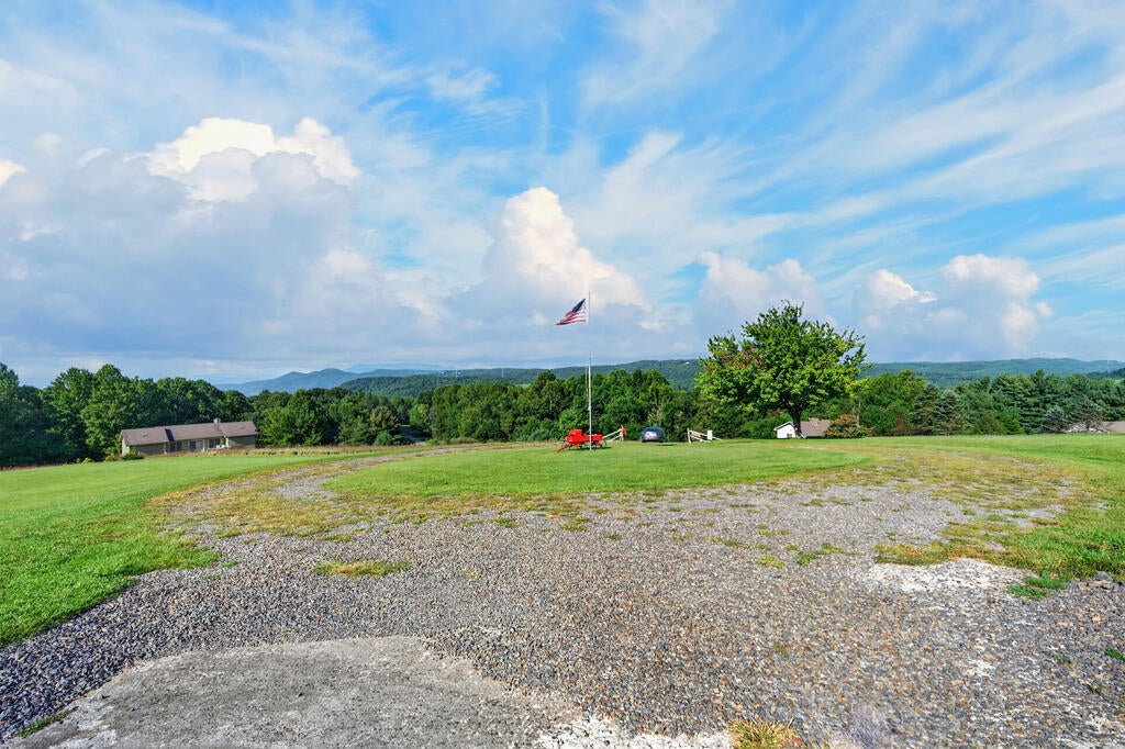 Photo of 135 Overlook Trail, Fancy Gap, VA 24328 (MLS # 111724)