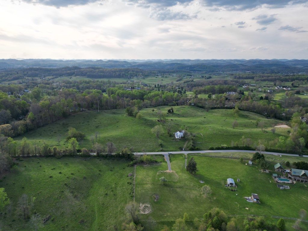 Photo of 15395 Old Jonesboro Rd #0, Bristol, VA 24202 (MLS # 109726)