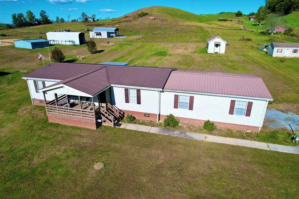 Photo of 17057 Mill Creek Rd, Chilhowie, VA 24319 (MLS # 103693)