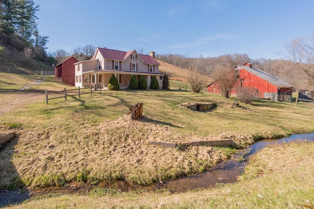 Photo of 1555 Berea Rd, Wytheville, VA 24382 (MLS # 104153)