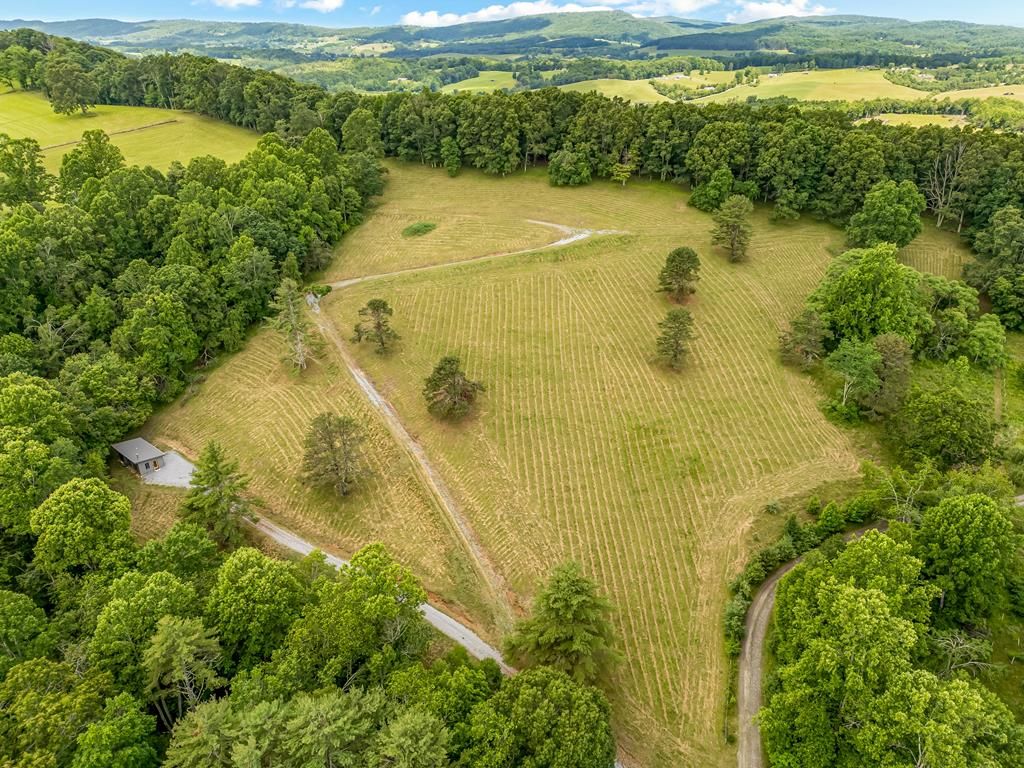 Photo of 133 Wonder Way, Pilot, VA 24138 (MLS # 100268)