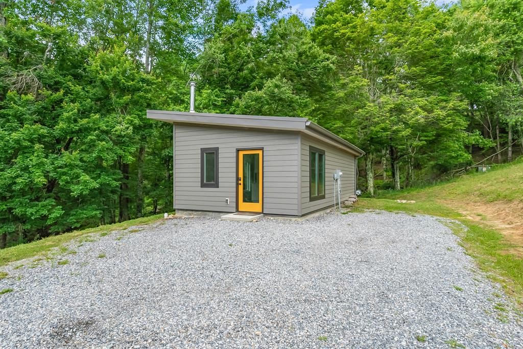 Photo of 133 Wonder Way, Pilot, VA 24138 (MLS # 100268)