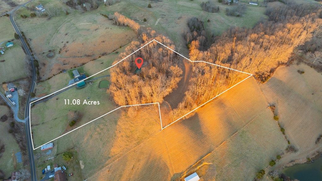 Photo of 11766 Rocky Hill Road, Bristol, VA 24202 (MLS # 104562)