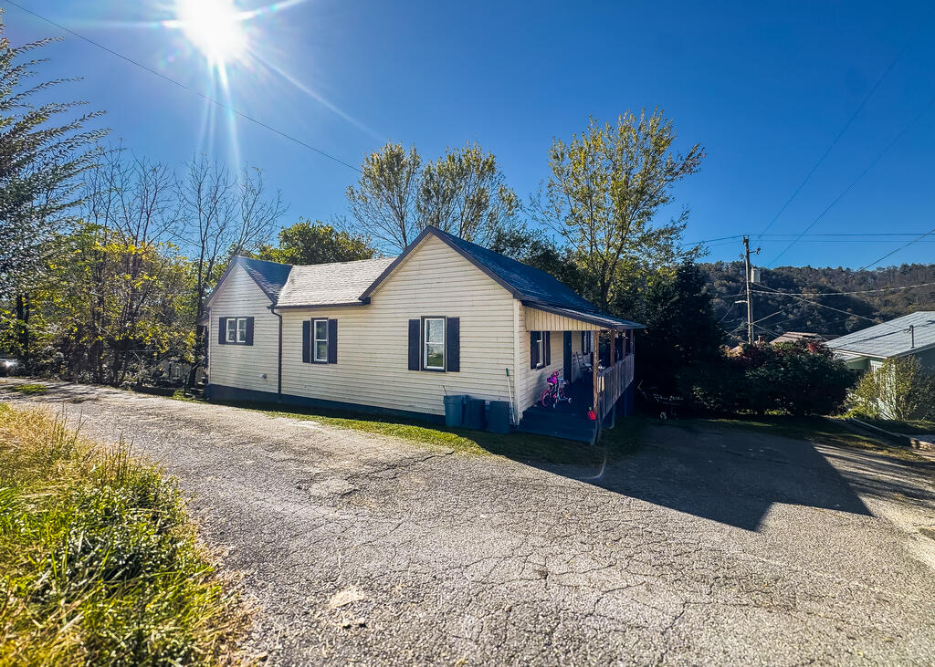 Photo of 348 Middle Street, Fries, VA 24330 (MLS # 112414)