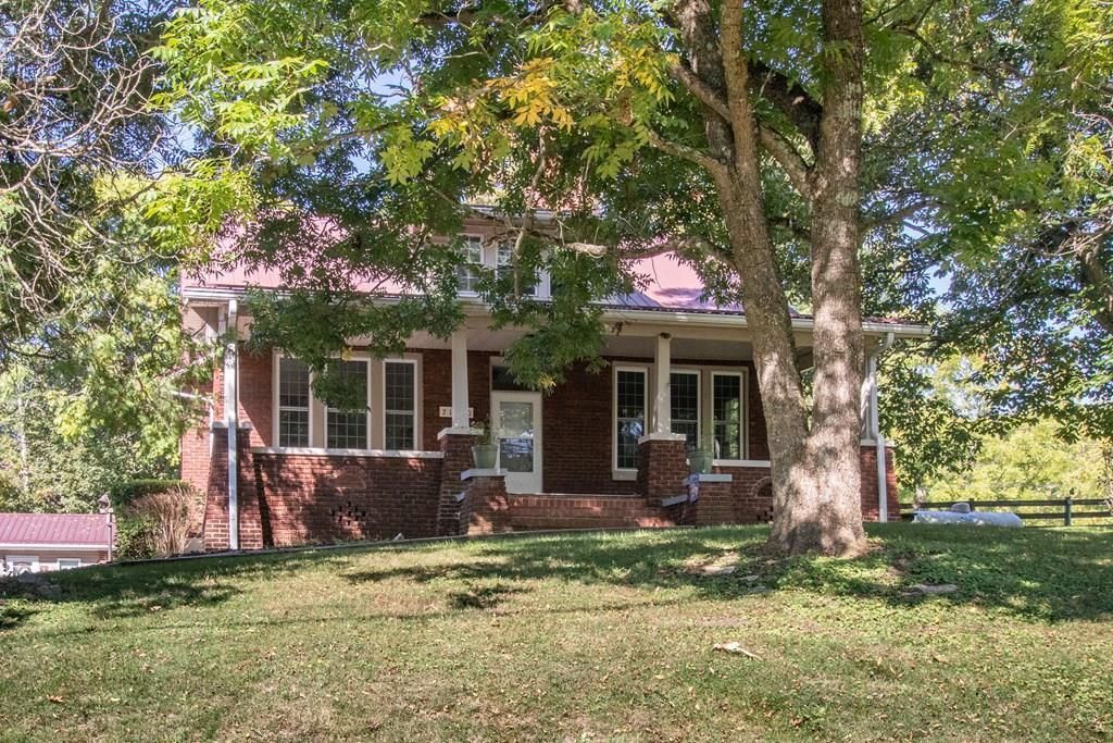 Photo of 21160 Jeb Stuart Highway, Damascus, VA 24236 (MLS # 103504)