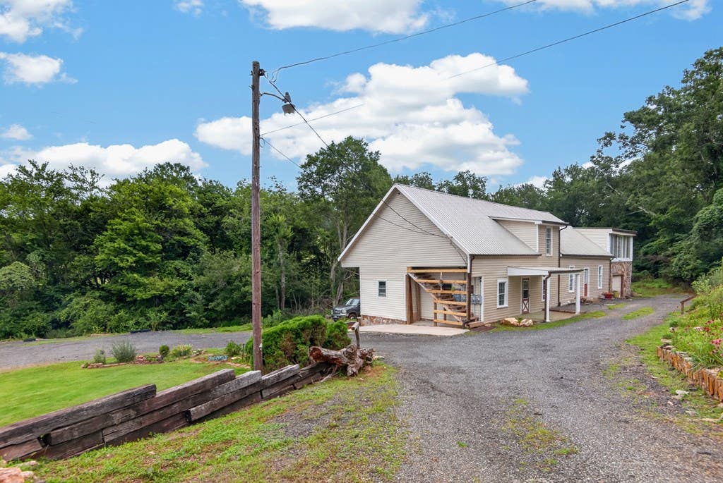Photo of 1245 Poplar Knob RD, Galax, VA 24333 (MLS # 111262)