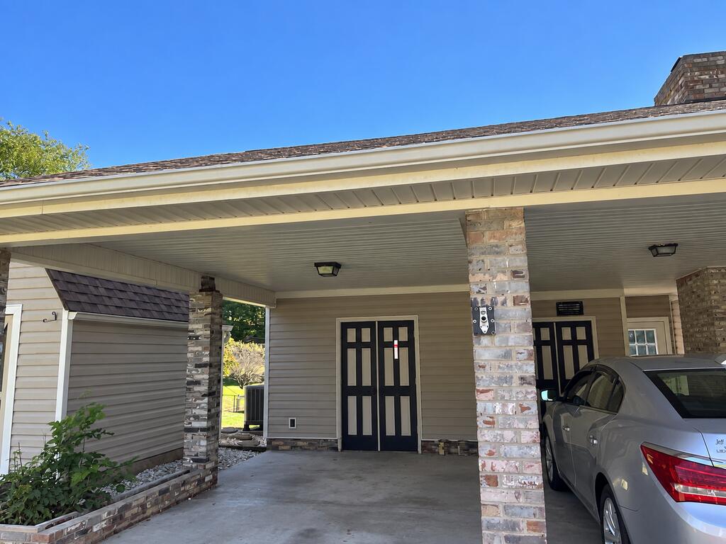 Photo of 111 King Arthur Ct, Galax, VA 24333 (MLS # 112087)