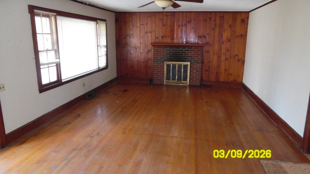 Photo of 910 S Main St, Hillsville, VA 24343 (MLS # 109264)