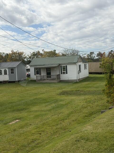 Photo of 3144 Skyline Hwy, Galax, VA 24333 (MLS # 112331)