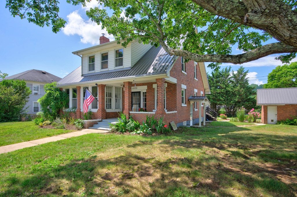 1020 W Main Street