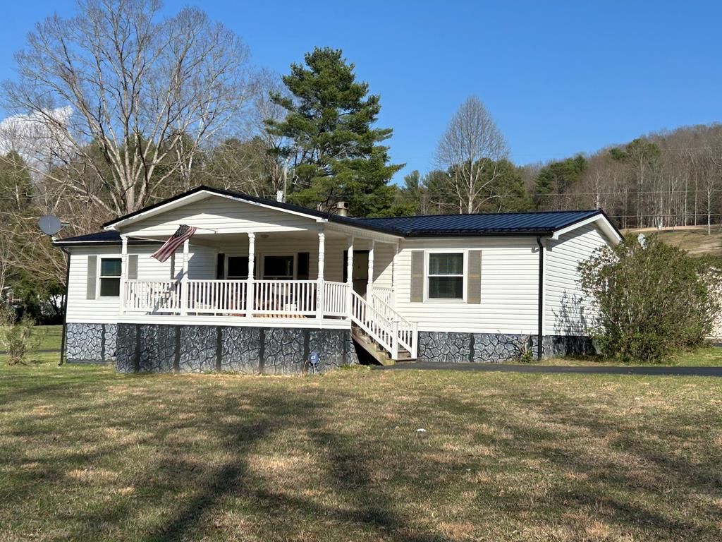 Photo of 1760 Locust Hill Rd, Max Meadows, VA 24360 (MLS # 109482)