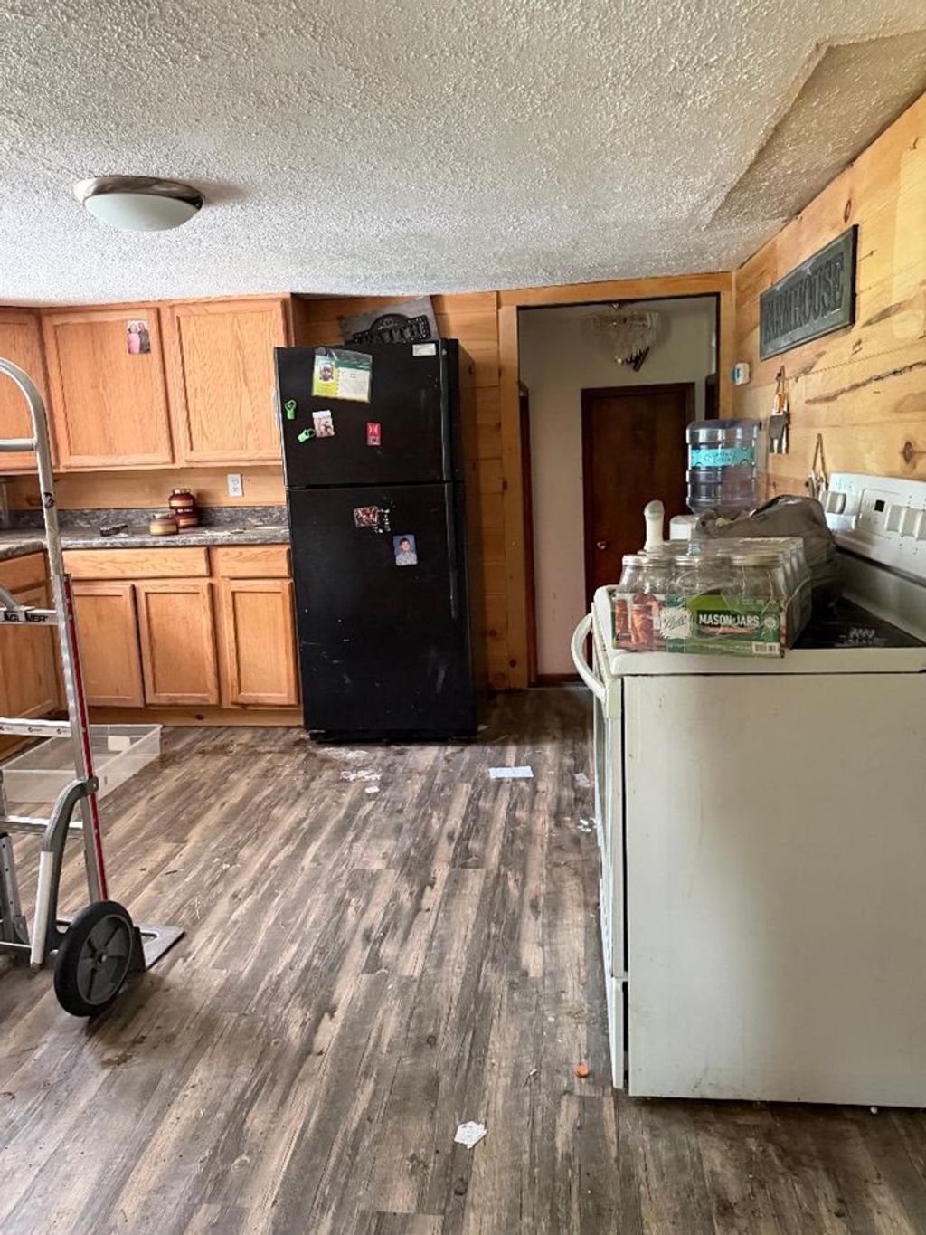 Photo of 13174 Topeka Drive, Bristol, VA 24202 (MLS # 110315)