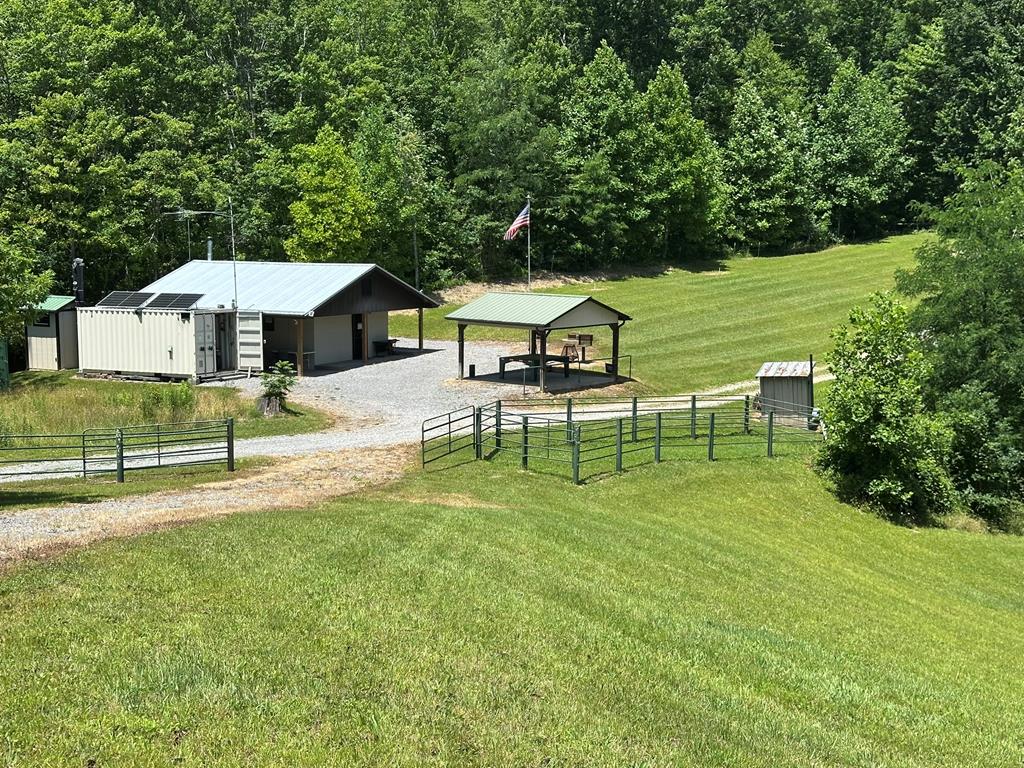 Photo of 348 Coal Pit Branch Rd, Coeburn, VA 24230 (MLS # 111023)