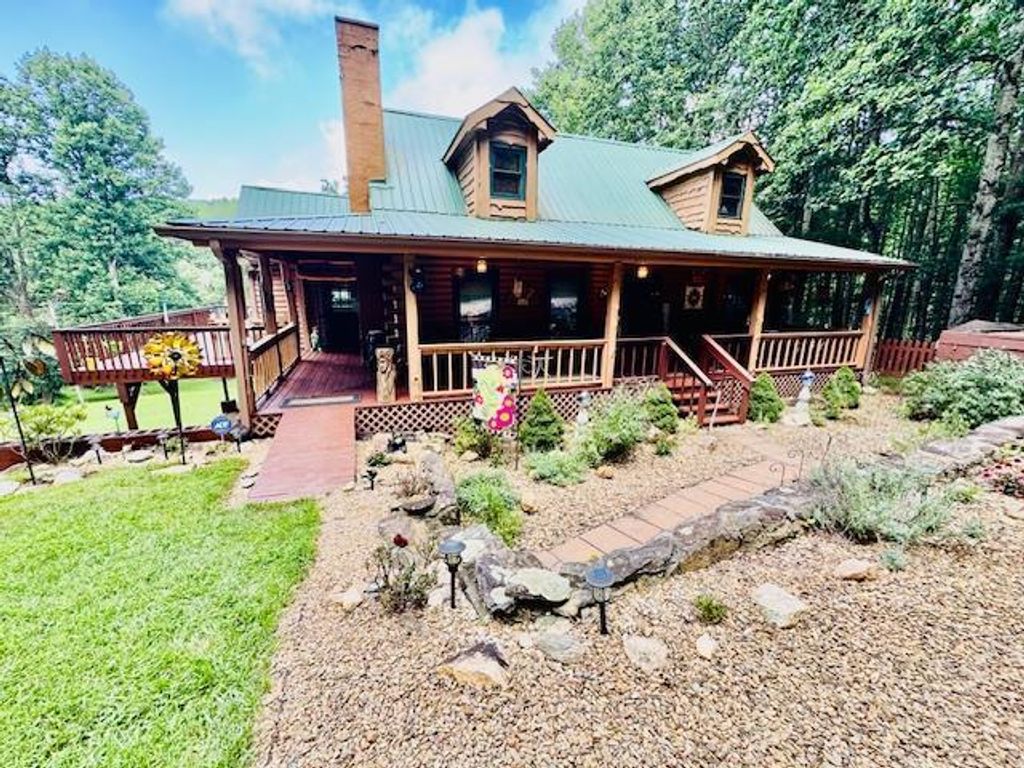 Photo of 388 Southern View Trl, Fancy Gap, VA 24328 (MLS # 100745)