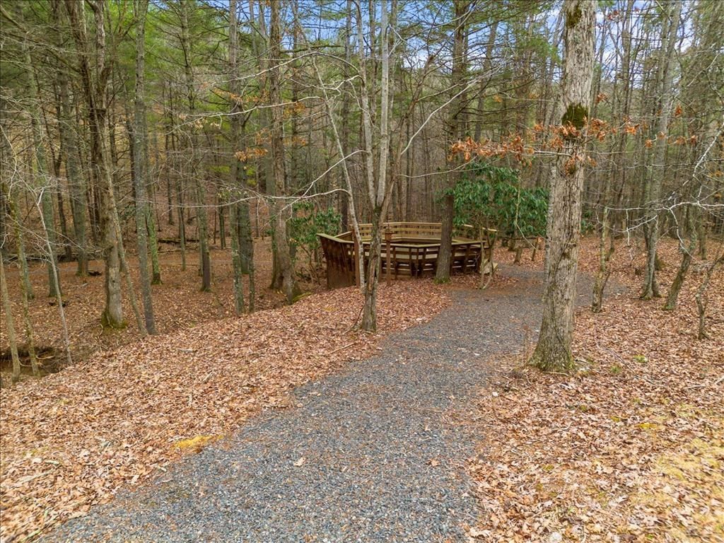 Photo of 43 New River Oaks #43, Austinville, VA 24312 (MLS # 103179)