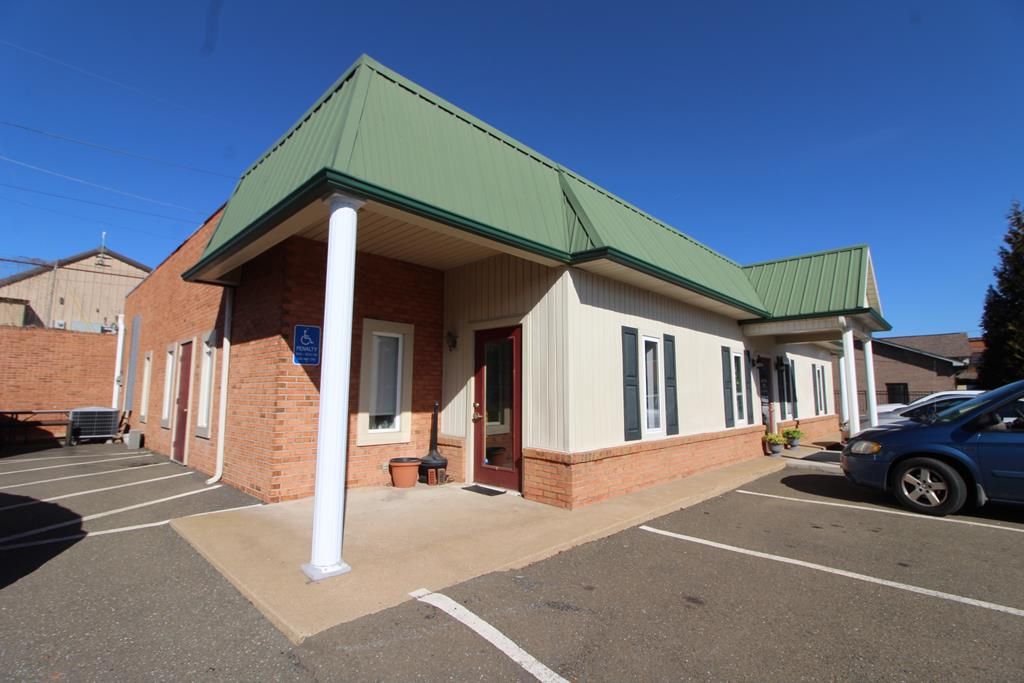 Photo of 106 Calhoun Street, Galax, VA 24333 (MLS # 104702)