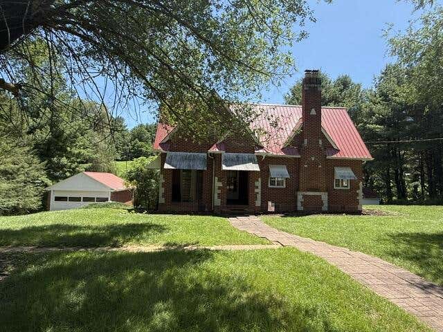 Photo of 426 Green Valley Rd, Fries, VA 24330 (MLS # 111485)