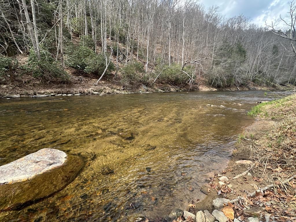 Photo of 584 Cold Springs Ln, Galax, VA 24333 (MLS # 109426)