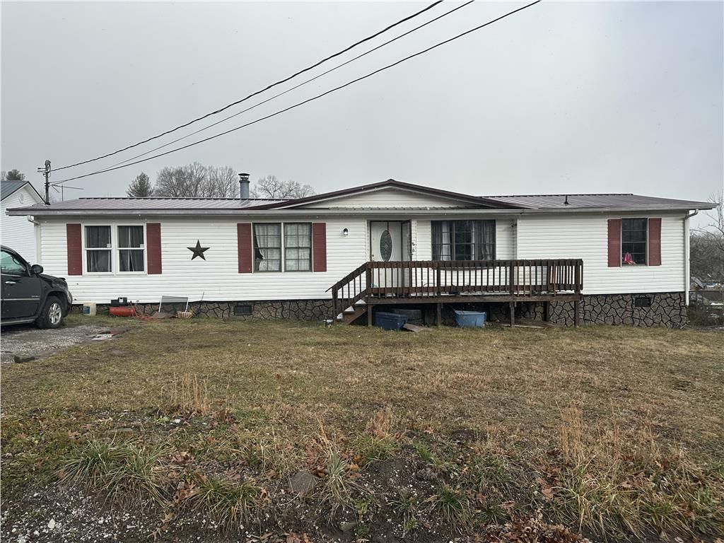 Photo of 186 Taylor Cir, Raven, VA 24639 (MLS # 104736)