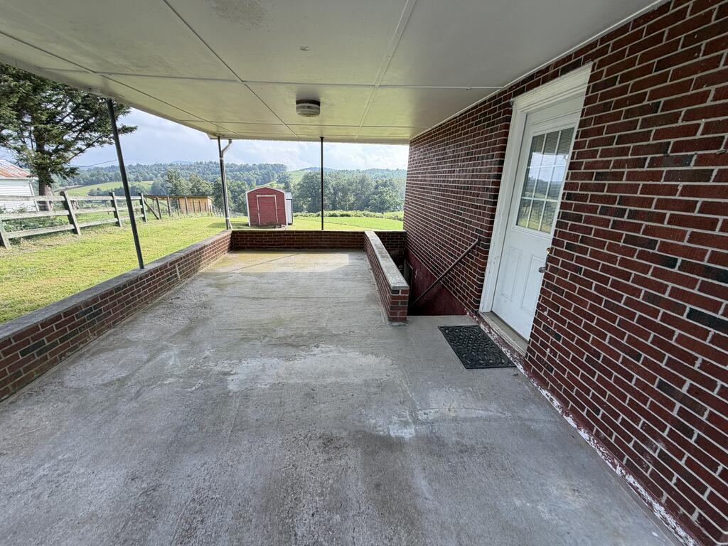Photo of 7020 Pipers Gap Rd, Galax, VA 24333 (MLS # 111684)