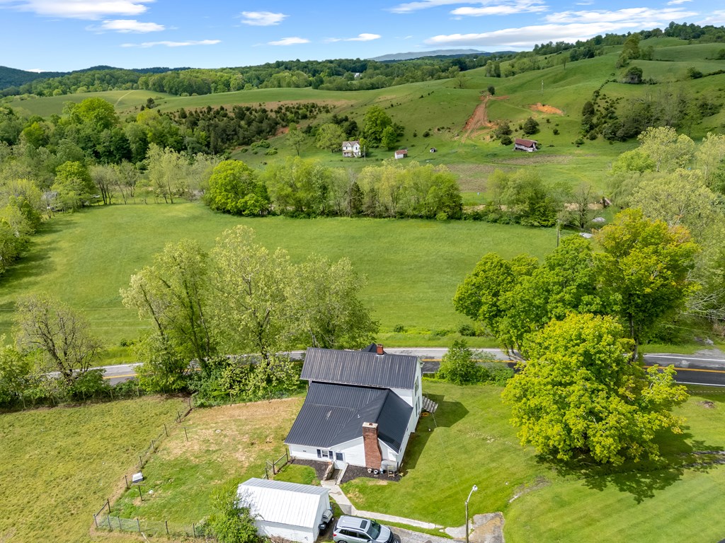 Wytheville, Virginia 24382, United States, 3 Bedrooms Bedrooms, ,1 BathroomBathrooms,Residential,Active,132823