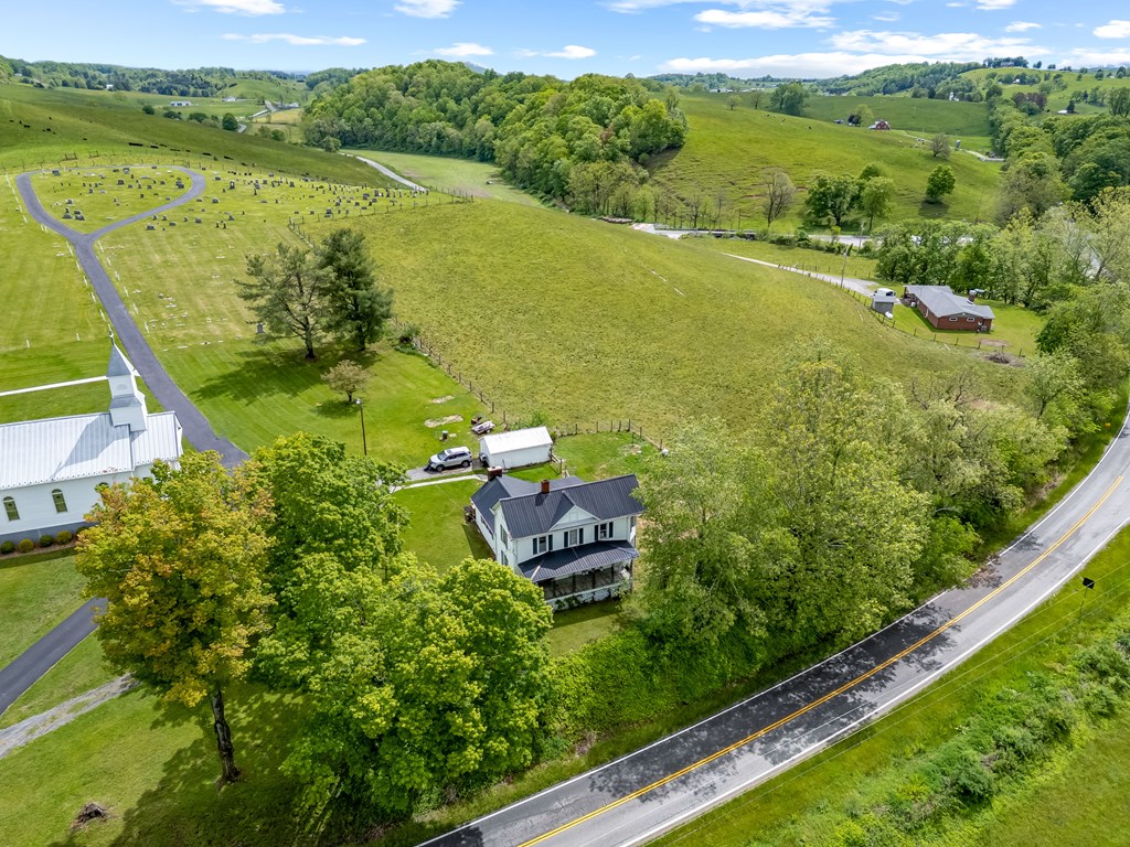 Wytheville, Virginia 24382, United States, 3 Bedrooms Bedrooms, ,1 BathroomBathrooms,Residential,Active,132823