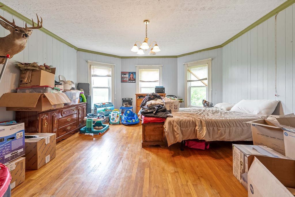 Wytheville, Virginia 24382, United States, 3 Bedrooms Bedrooms, ,1 BathroomBathrooms,Residential,Active,132823