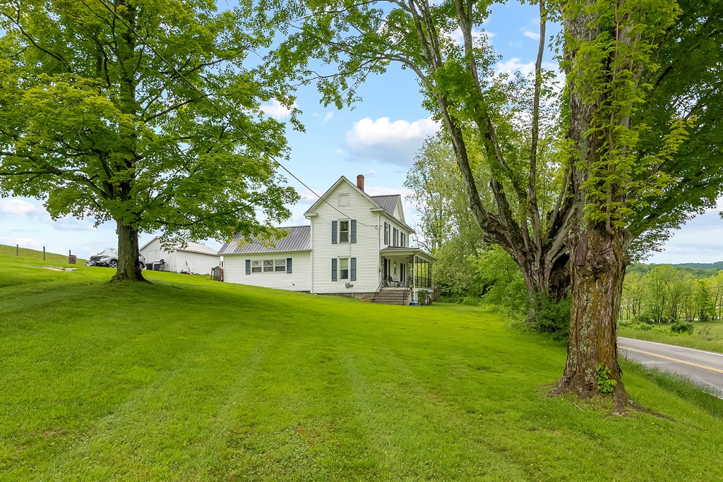 Wytheville, Virginia 24382, United States, 3 Bedrooms Bedrooms, ,1 BathroomBathrooms,Residential,Active,132823