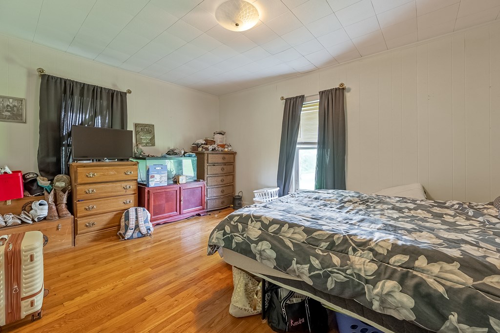 Wytheville, Virginia 24382, United States, 3 Bedrooms Bedrooms, ,1 BathroomBathrooms,Residential,Active,132823