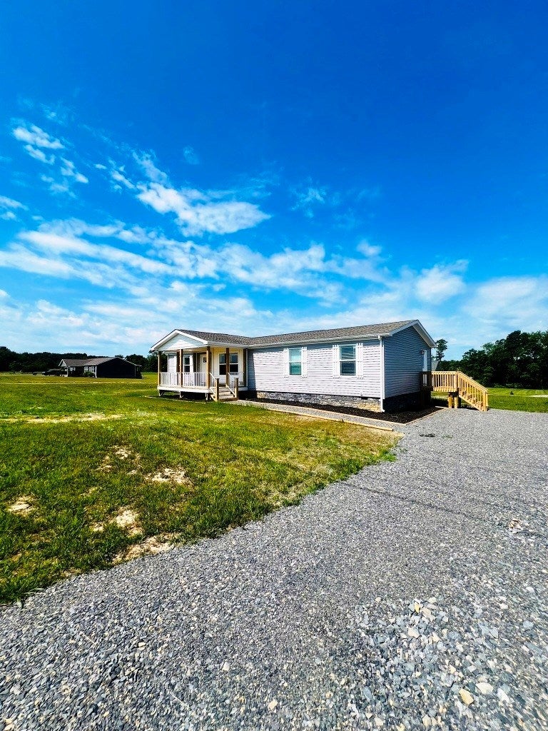 5103 Loving Field Rd