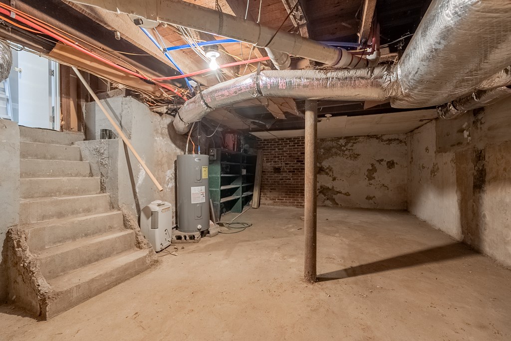 Pulaski, Virginia 24301, United States, 3 Bedrooms Bedrooms, ,2 BathroomsBathrooms,Residential,Contingent,94748