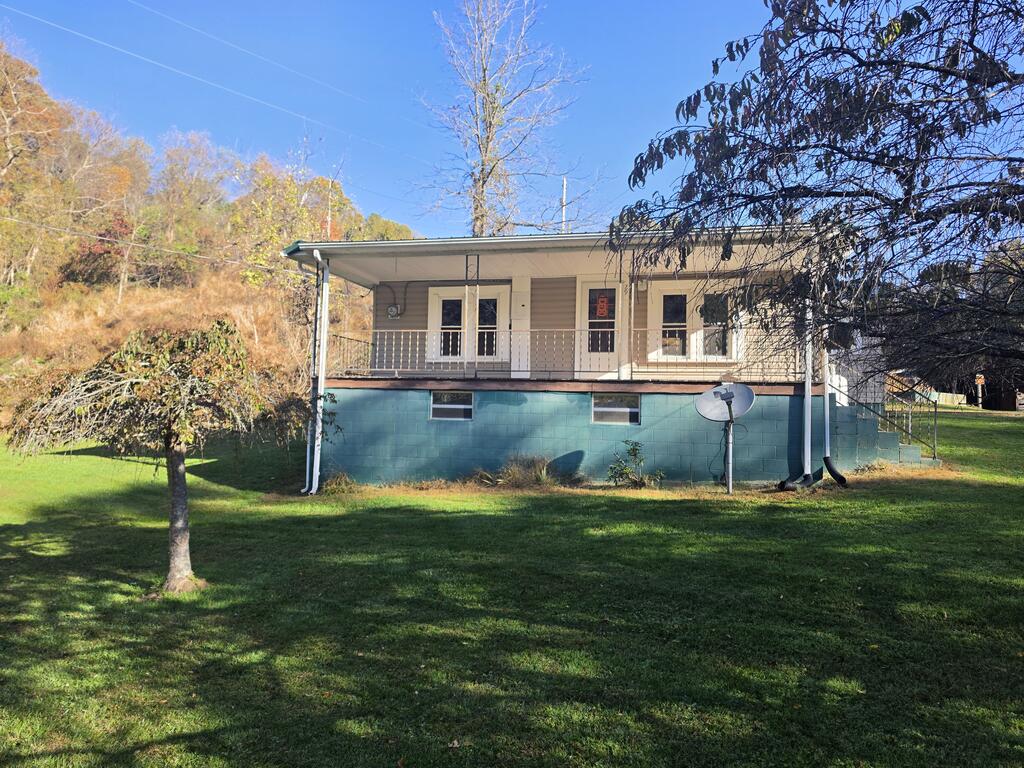 Photo of 29 Green Grove Ln, Galax, VA 24333 (MLS # 112450)