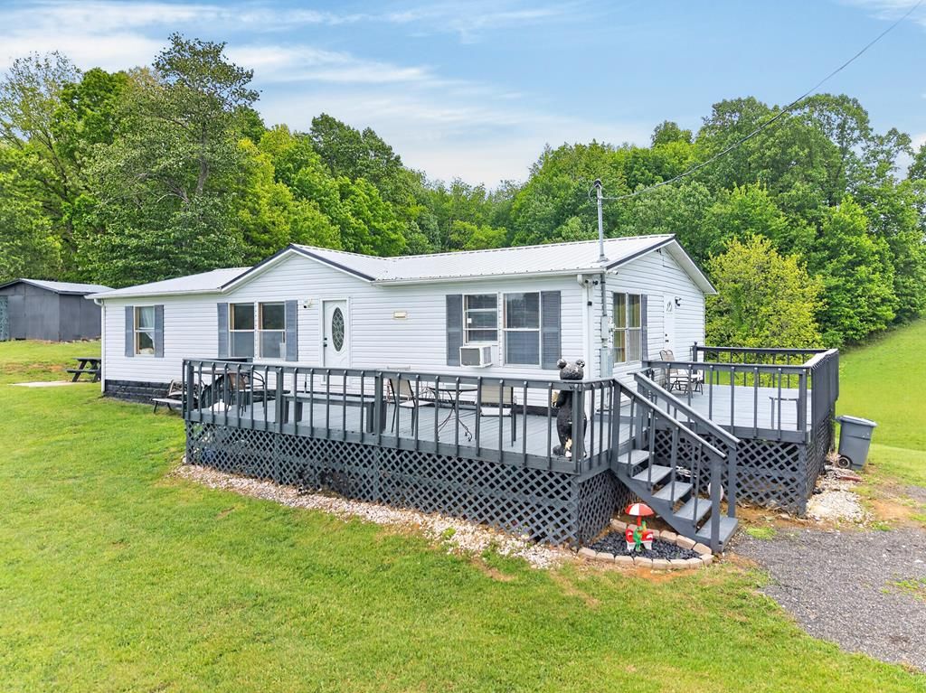 Photo of 8638 Lee Hwy, Rural Retreat, VA 24368 (MLS # 110191)