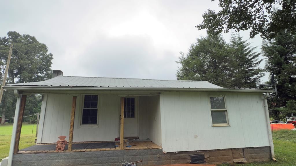 Photo of 214 York Thicket Road, Lambsburg, VA 24351 (MLS # 103132)