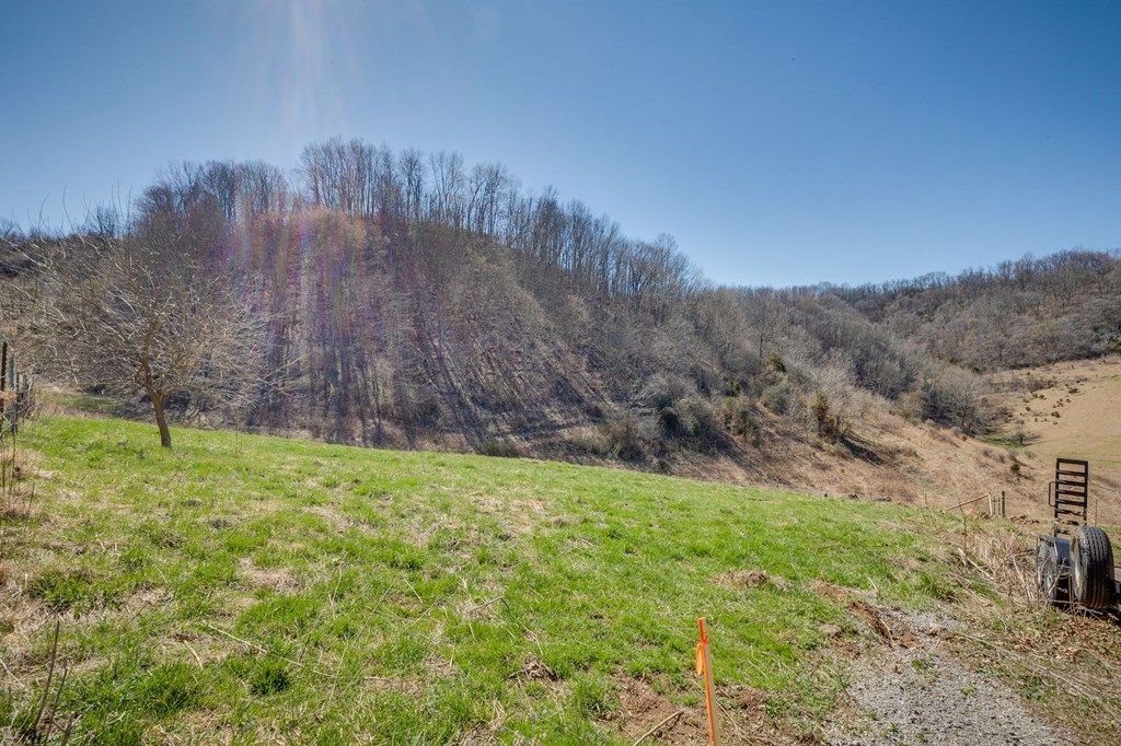 Photo of TBD Trigg Dr #NA, Lebanon, VA 24266 (MLS # 109123)