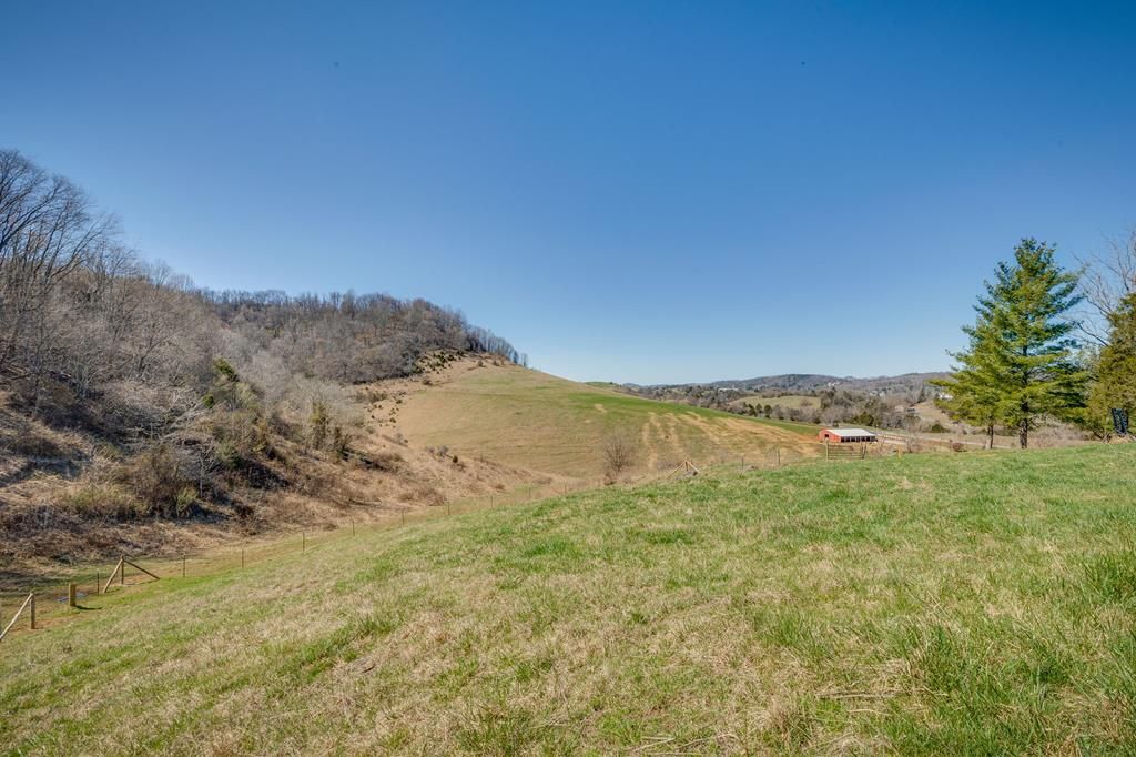 Photo of TBD Trigg Dr #NA, Lebanon, VA 24266 (MLS # 109123)