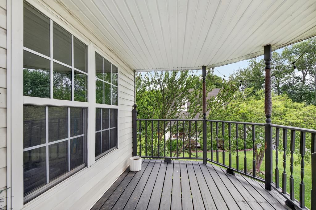 Photo of 684 Hallock Circle, Abingdon, VA 24210 (MLS # 110703)