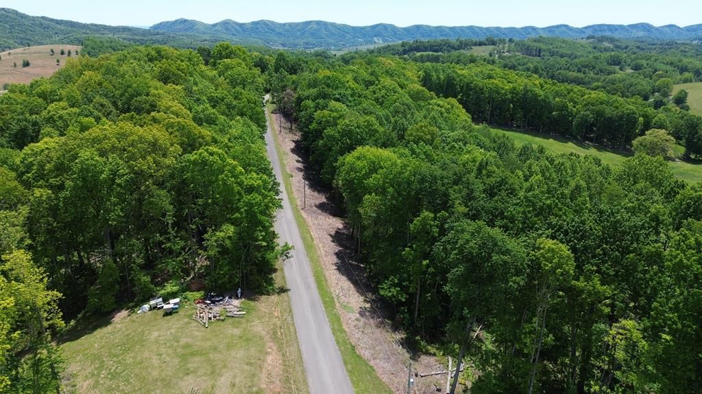 Photo of TBD Glenview Ln #13, Lebanon, VA 24266 (MLS # 110130)