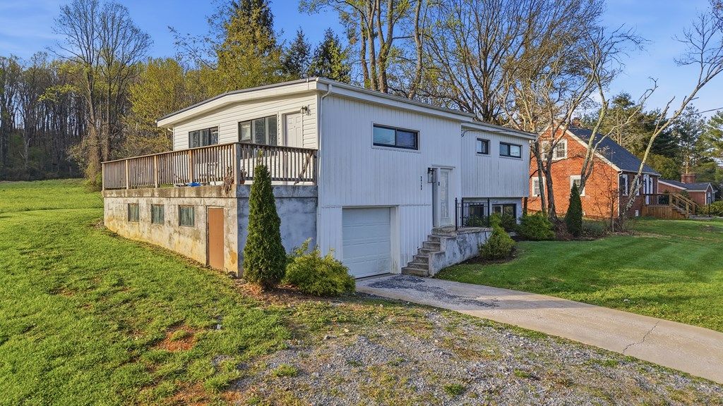 Photo of 30182 Hillman Highway, Meadowview, VA 24361 (MLS # 109569)