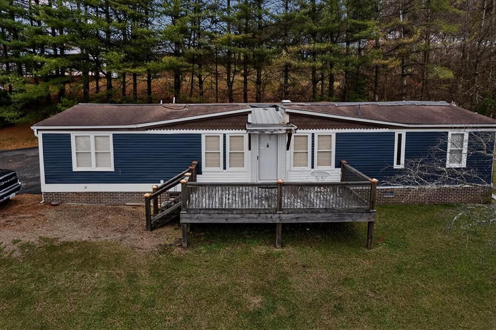 Photo of 81 Redwood Dr, Honaker, VA 24260 (MLS # 104334)