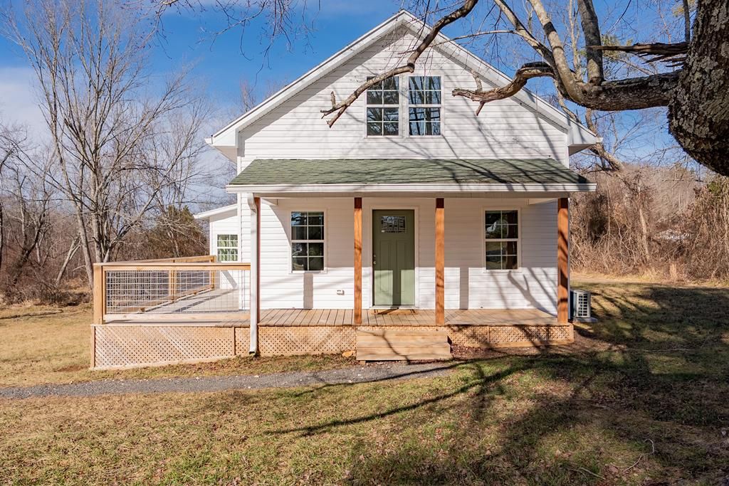 Photo of 1759 Cranberry Rd, Woodlawn, VA 24381 (MLS # 104587)