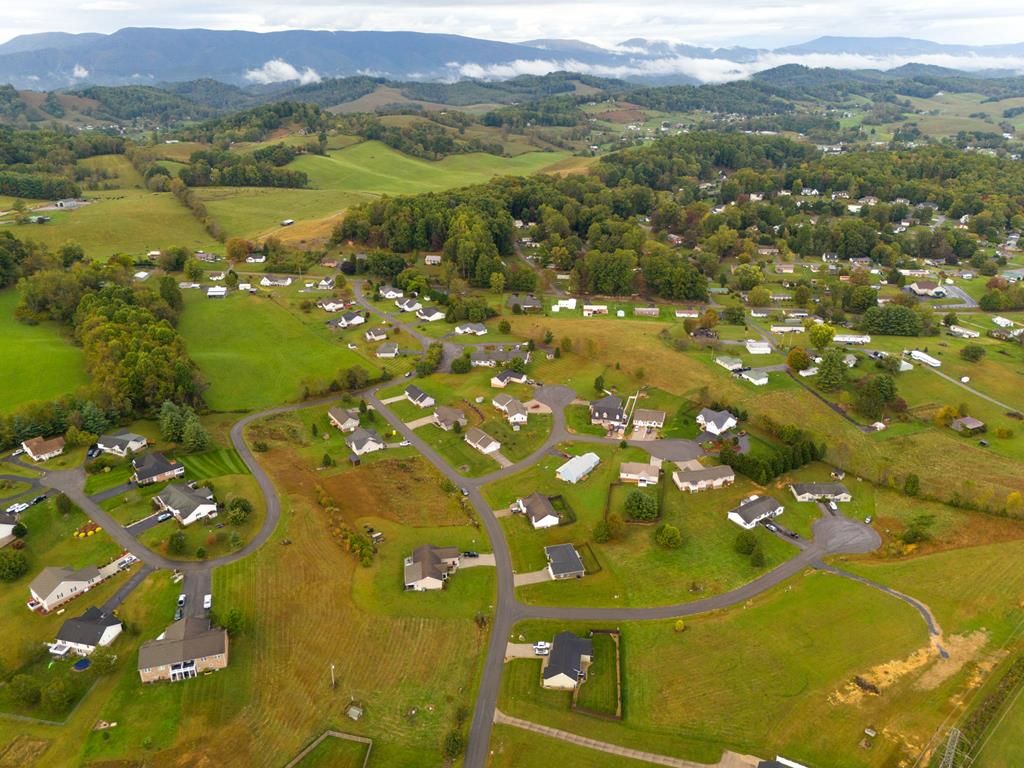 Photo of TBD Lariat Loop #37/38, Abingdon, VA 24210 (MLS # 103702)