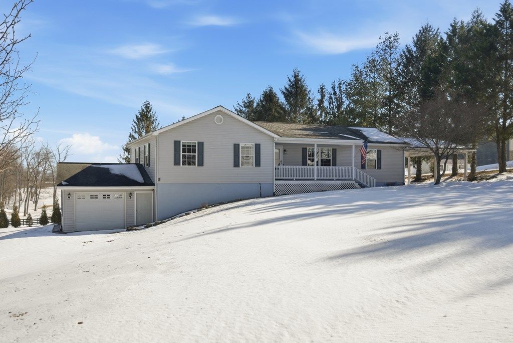 Photo of 242 Pleasant Pines Dr, Max Meadows, VA 24360 (MLS # 105799)