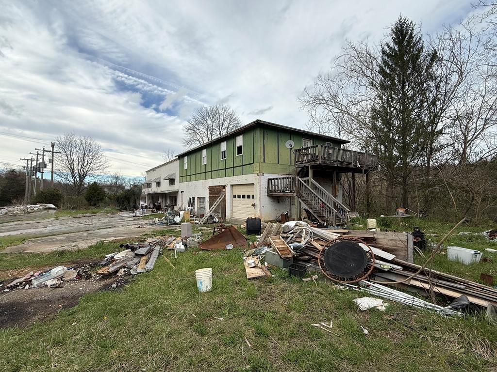 Photo of 4836 Ft Chiswell Rd, Max Meadows, VA 24360 (MLS # 109487)