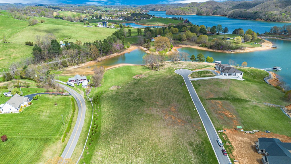 Abingdon, Virginia 24211, United States, ,Land,Active,114605