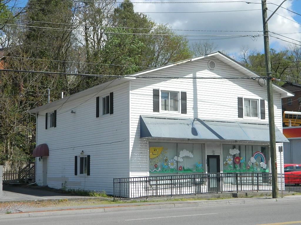Photo of 320 North Main Street, Marion, VA 24354 (MLS # 109717)
