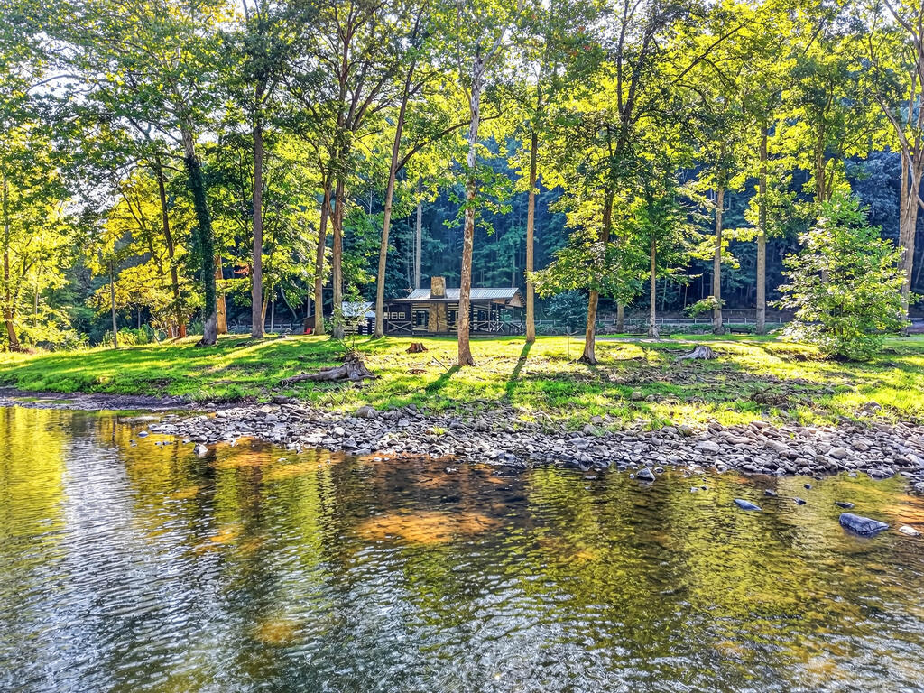 Photo of 1949 Wolf Creek Hwy, Narrows, VA 24124 (MLS # 111751)