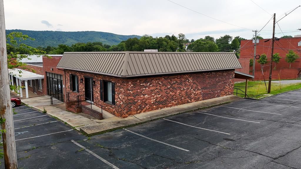 Photo of 120 Slusher Street, Stuart, VA 24171 (MLS # 109327)